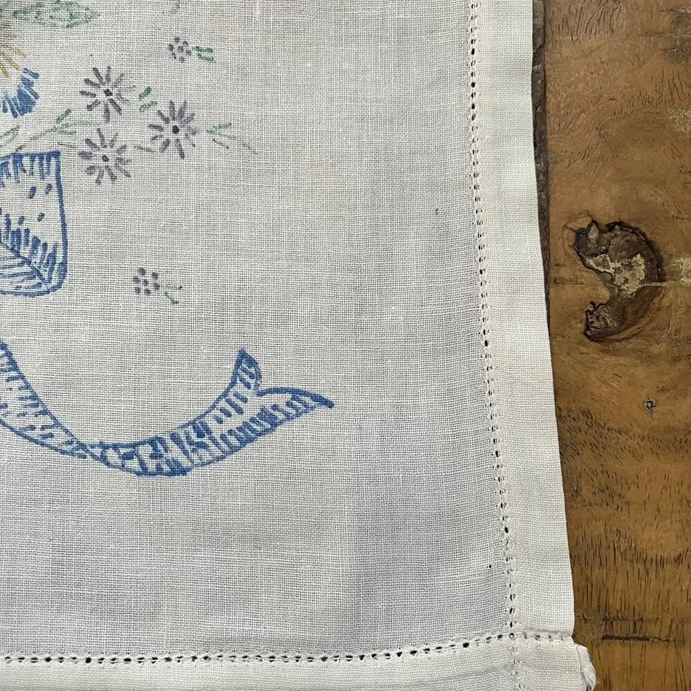 White Linen Table Runner 13 x 36 in w/ Drawn Blue Floral Bouquets & Ribbons